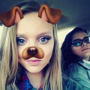 Meet your Posher, Bella